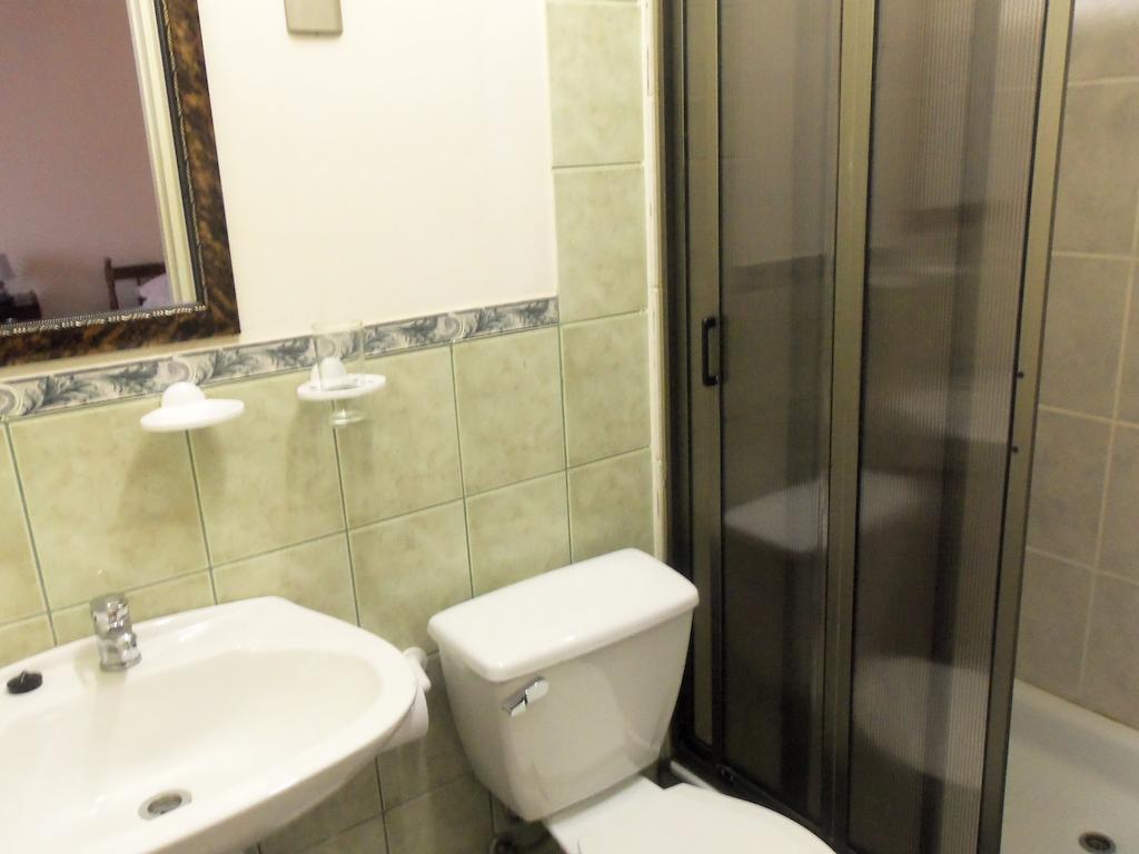 Hostal Joshiken Punta Arenas Pokój zdjęcie