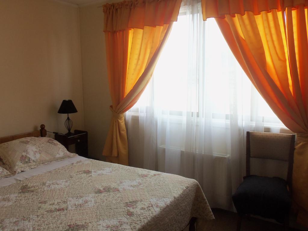 Hostal Joshiken Punta Arenas Zewnętrze zdjęcie