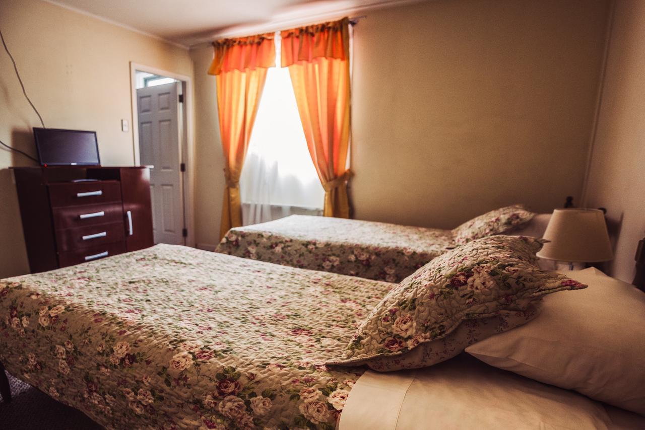 Hostal Joshiken Punta Arenas Zewnętrze zdjęcie